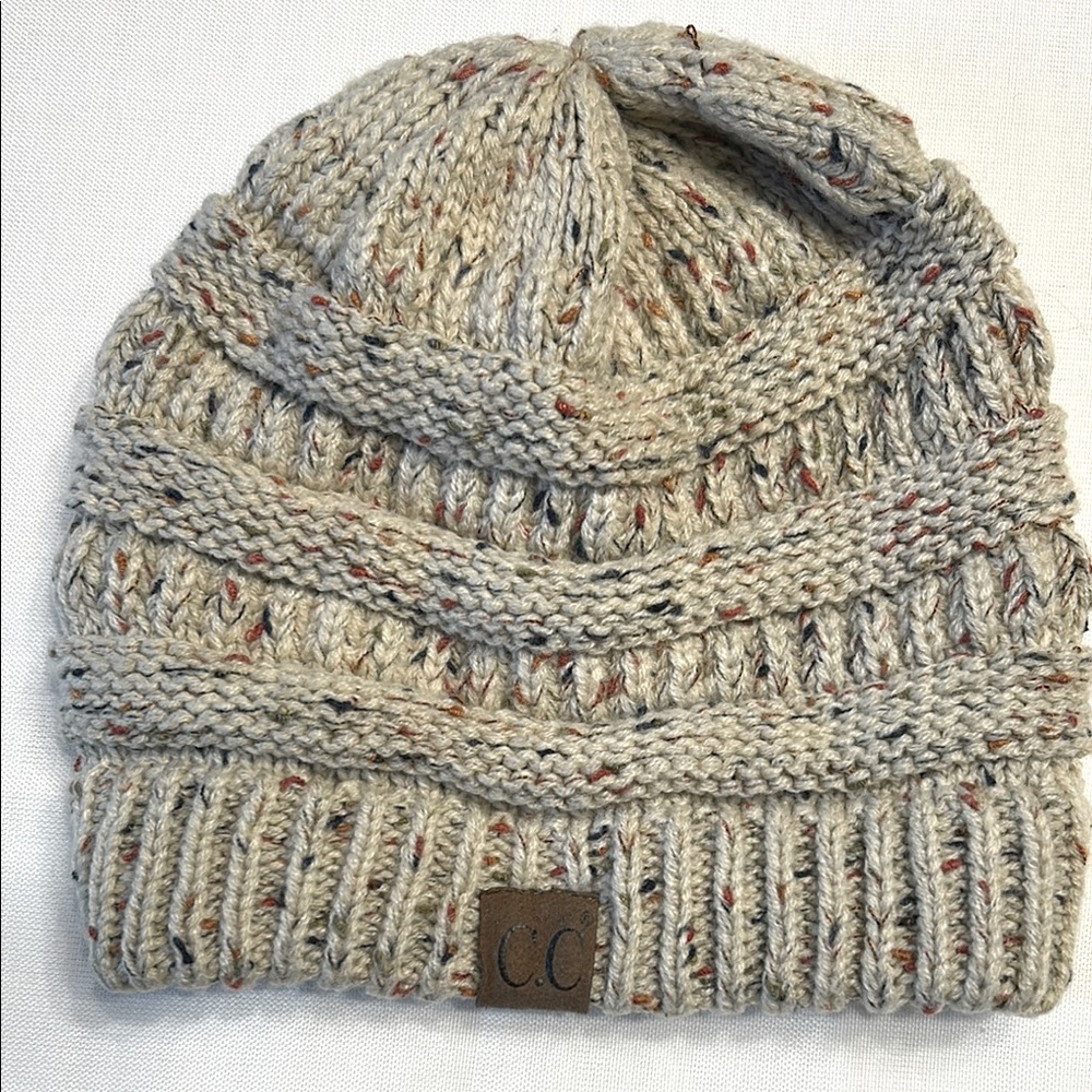 C.C speckled beanie - Picture 1 of 4